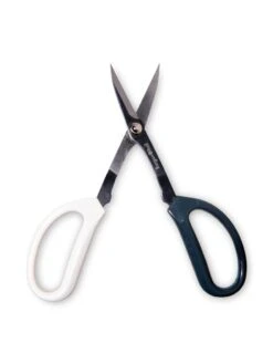 Japanese Pruning Scisssors -Garden Care Shop 3 4 crop 8612968 0017