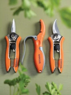 Gardener's Pocket Tool Set -Garden Care Shop 8595268 9487 tif